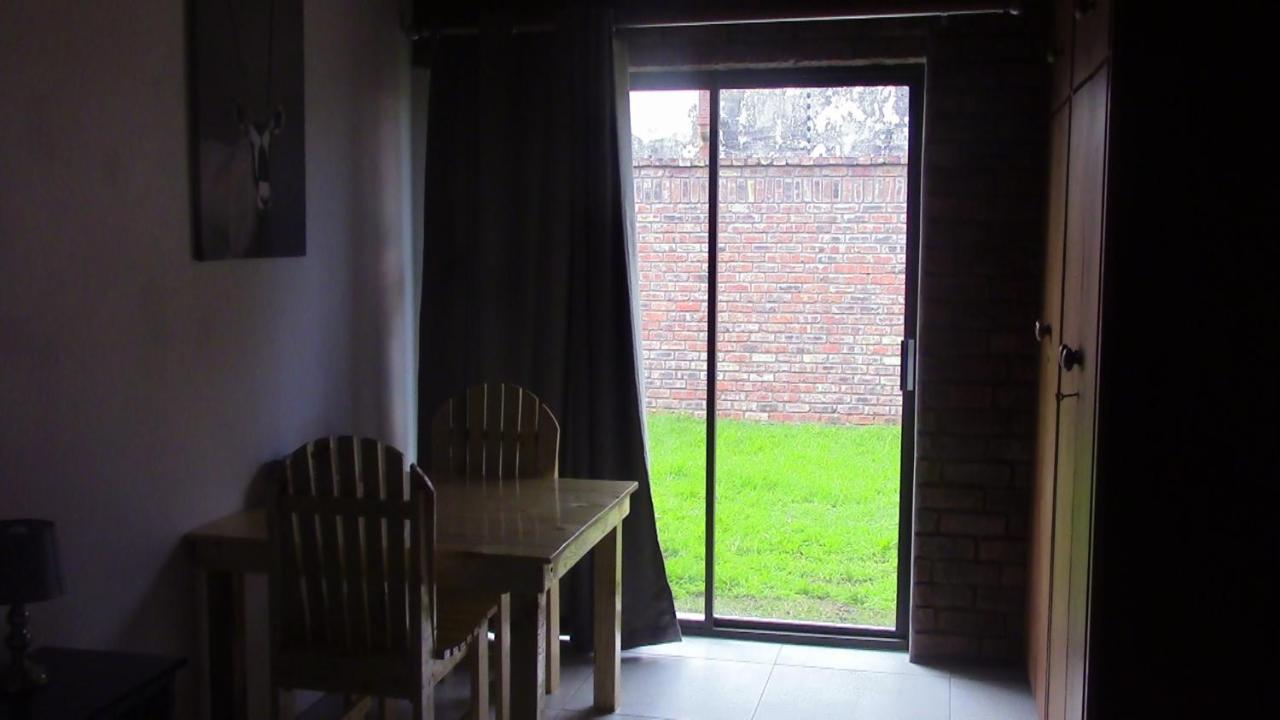 Appartement avec 1 chambre Port Elizabeth Extérieur photo
