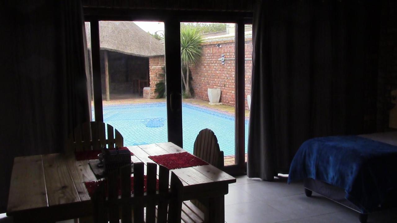Appartement avec 1 chambre Port Elizabeth Extérieur photo