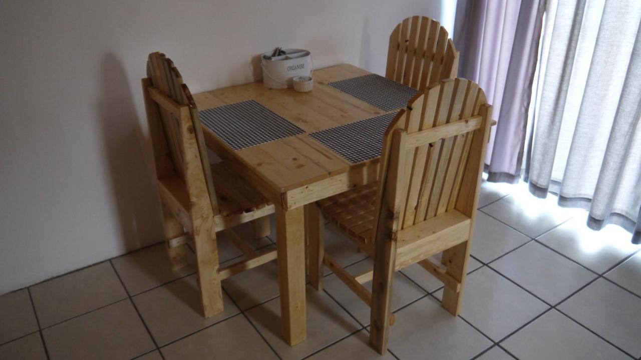 Appartement avec 1 chambre Port Elizabeth Extérieur photo